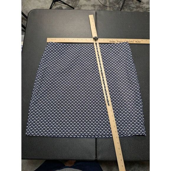 Ann Taylor Petite Skirt Blue White Diamond Pattern Pencil Career Women's Size 14 - Picture 4 of 4